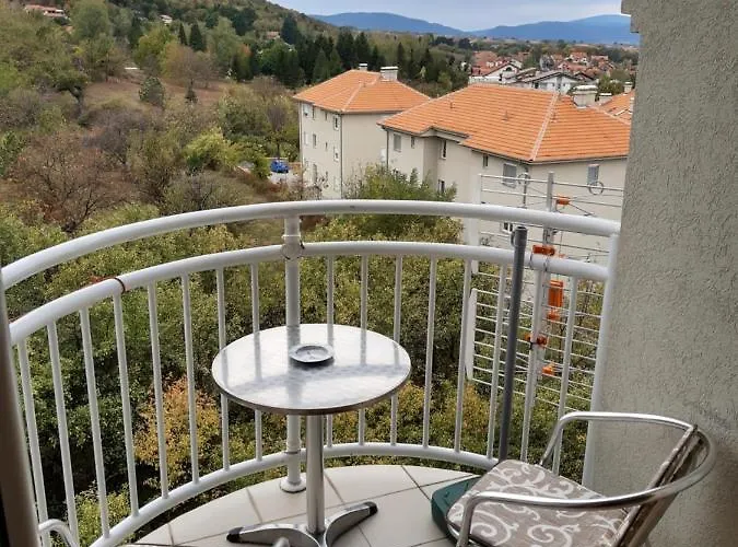 アパート Sky ソコバニャ